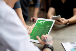 Download the Loutas 365 Bet App
